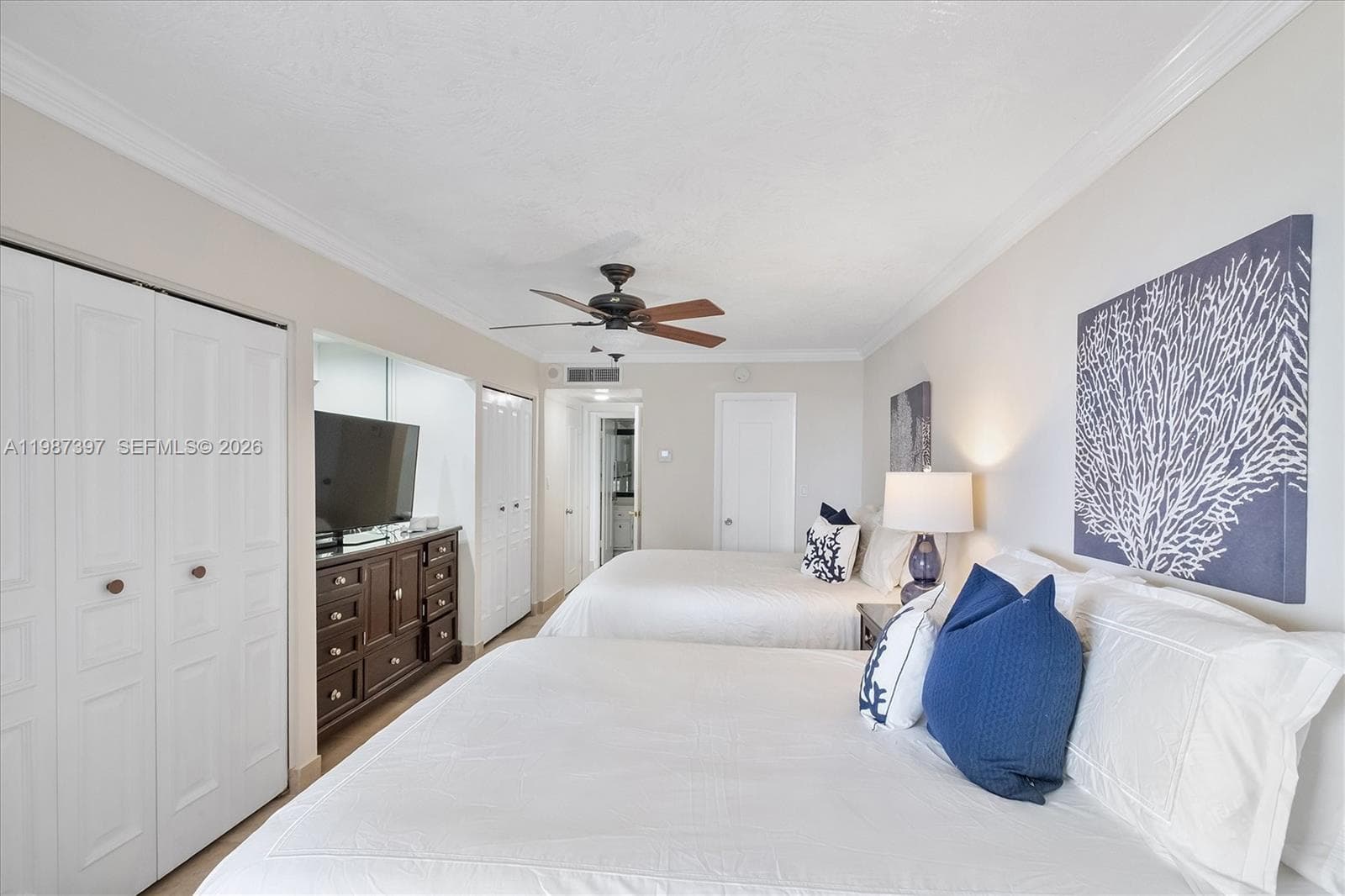 5555 Collins Ave # 11A, Miami Beach FL 33140 — 2