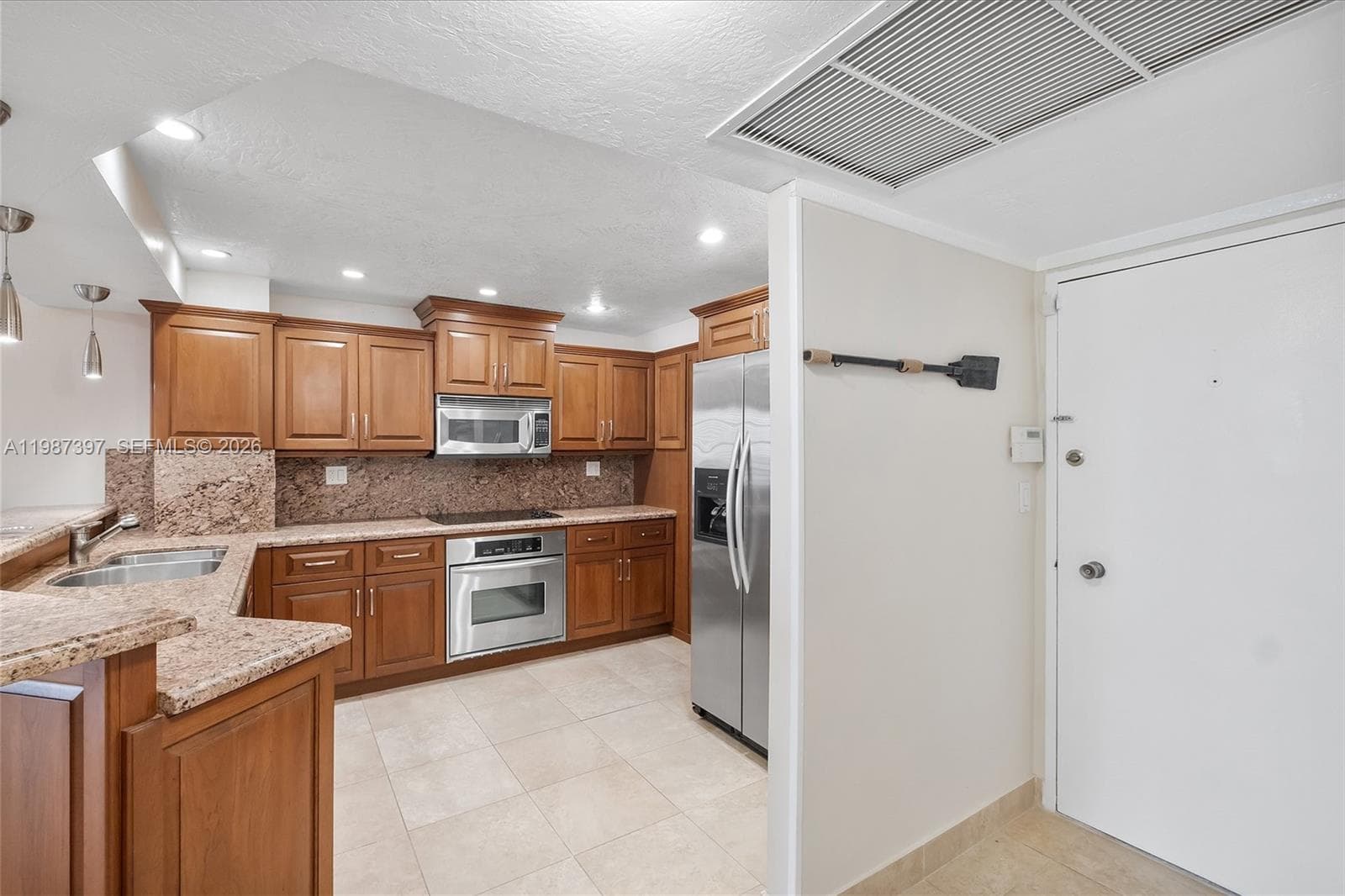 5555 Collins Ave # 11A, Miami Beach FL 33140 — 13
