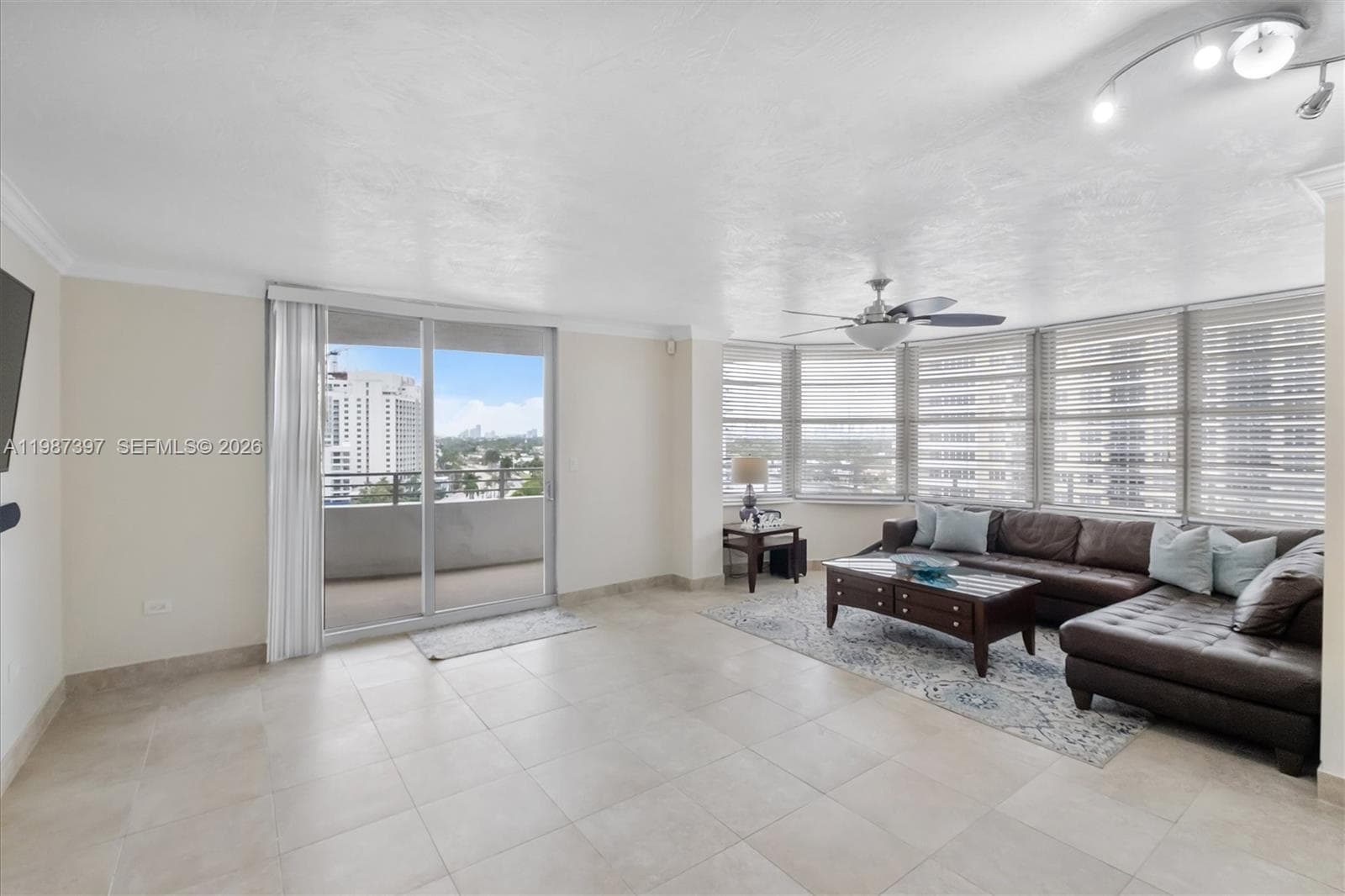 5555 Collins Ave # 11A, Miami Beach FL 33140 — 4