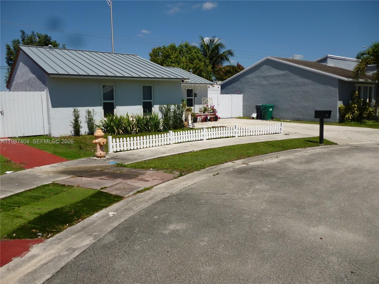 19372 SW 119th Ct, Miami FL 33177 — 3
