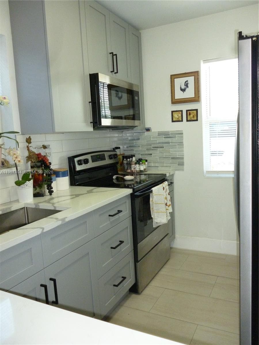 19372 SW 119th Ct, Miami FL 33177 — 34