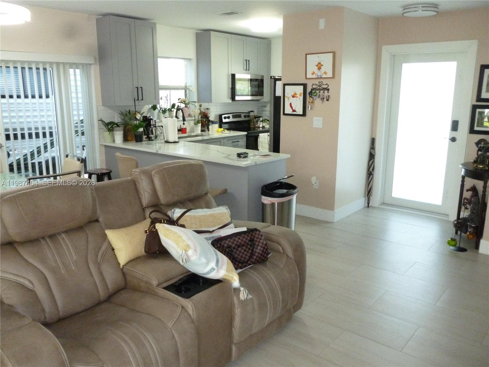 19372 SW 119th Ct, Miami FL 33177 — 18