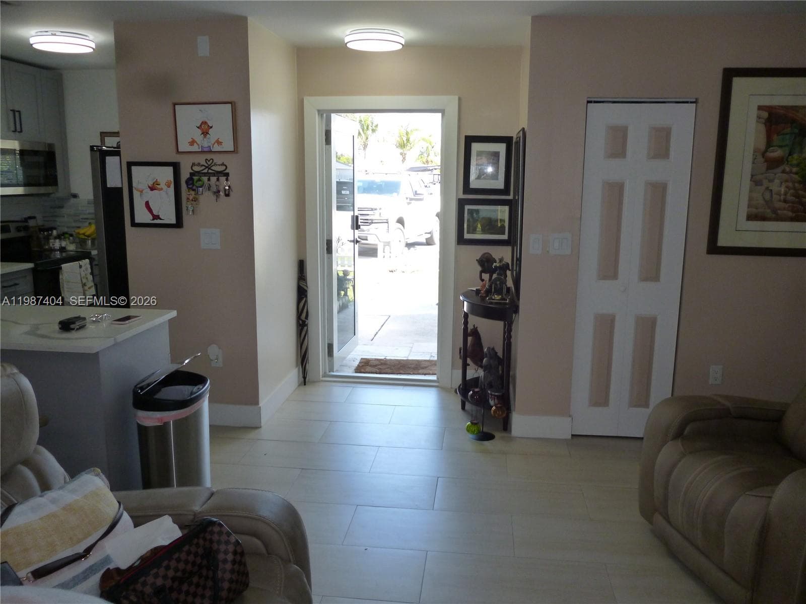 19372 SW 119th Ct, Miami FL 33177 — 21