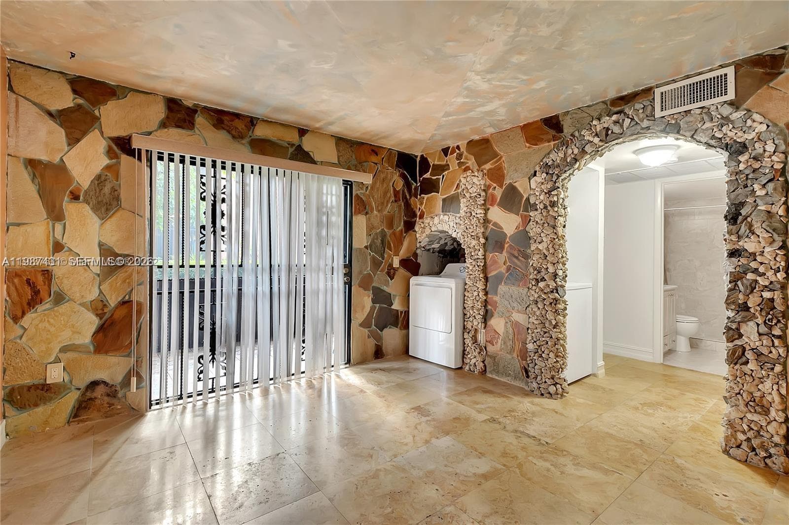 6580 W 27th Ct # 12, Hialeah FL 33016 — 13