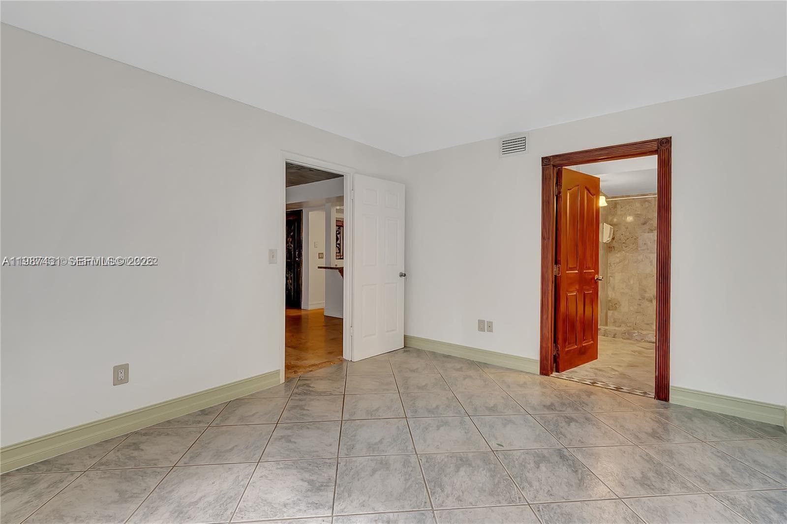 6580 W 27th Ct # 12, Hialeah FL 33016 — 17