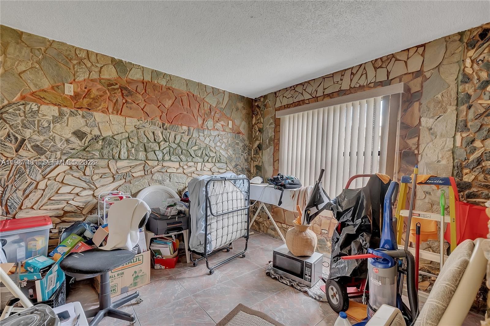 6580 W 27th Ct # 12, Hialeah FL 33016 — 15