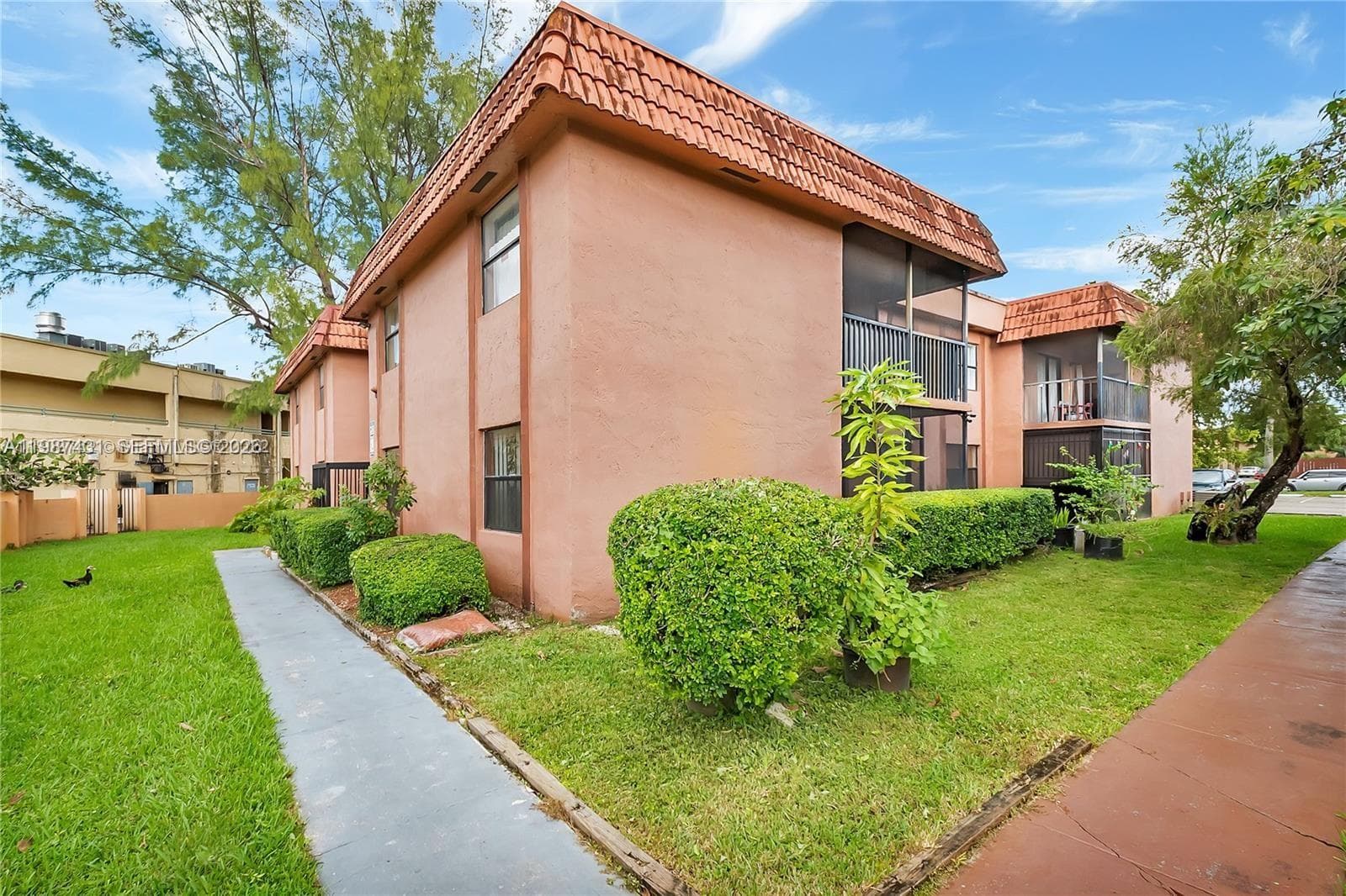 6580 W 27th Ct # 12, Hialeah FL 33016 — 4