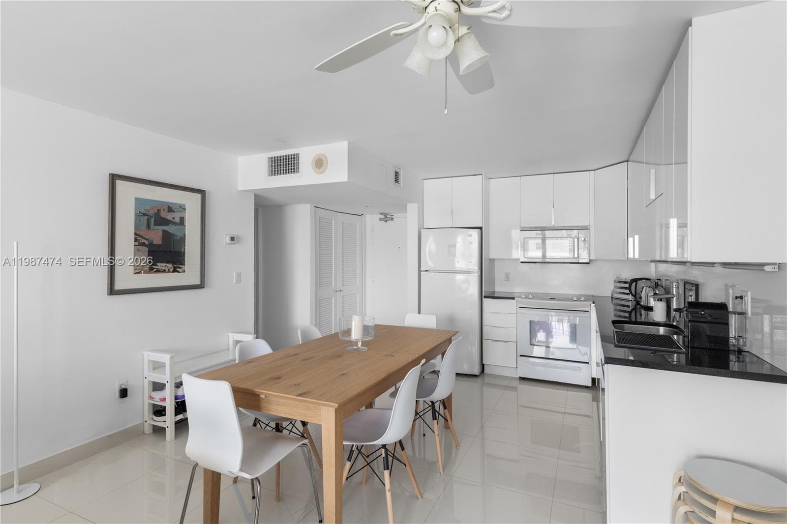 345 Ocean Dr # 607, Miami Beach FL 33139 — 2