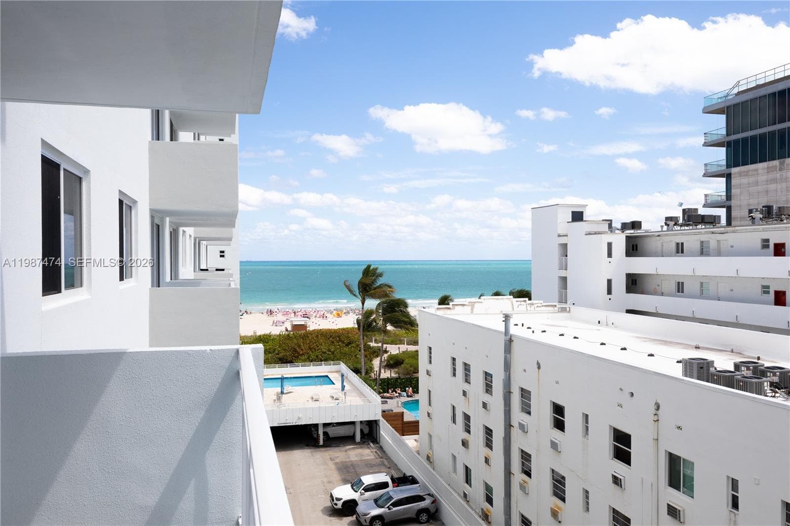 345 Ocean Dr # 607, Miami Beach FL 33139 — 18