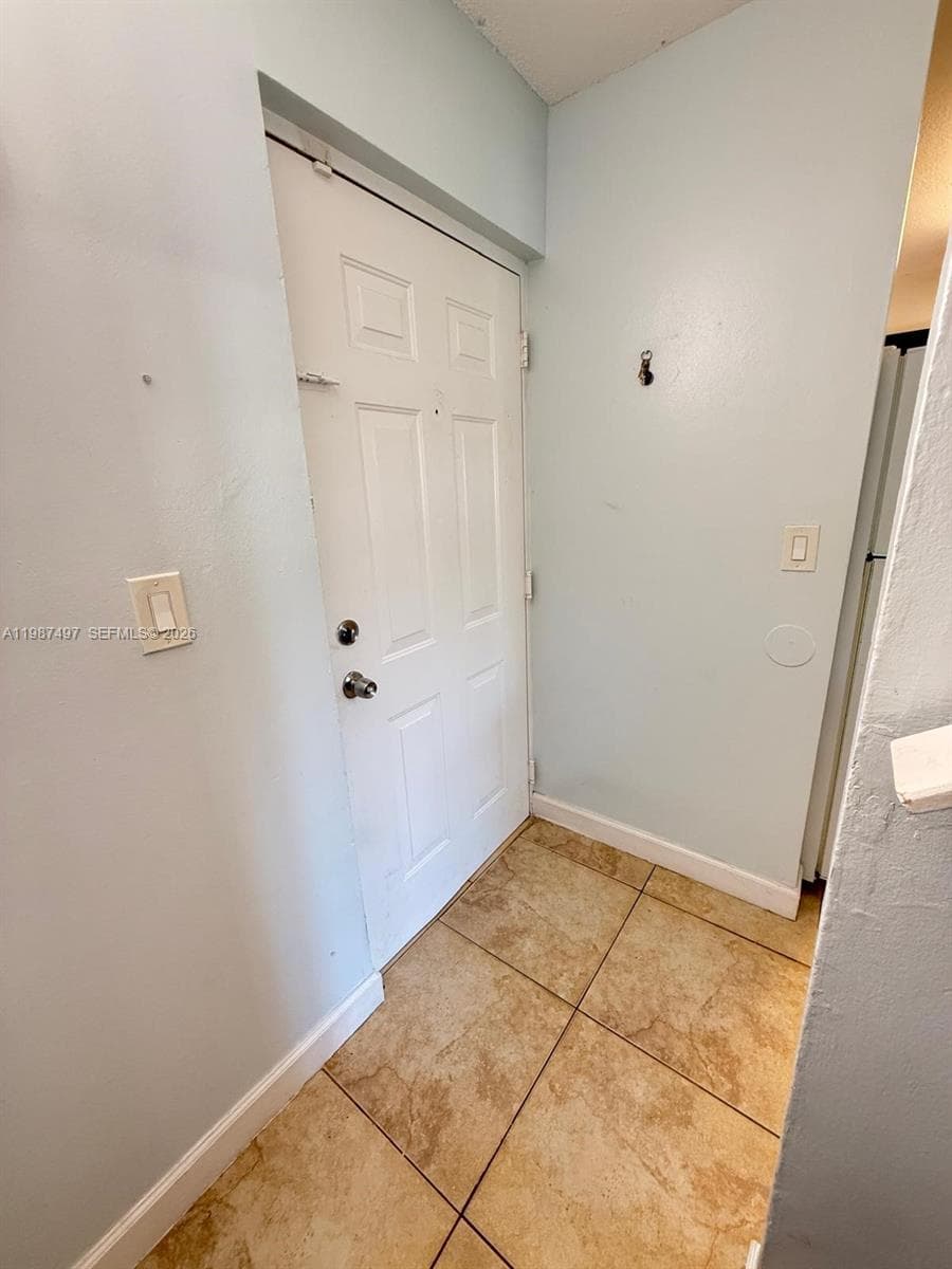 6045 NW 186th St # 115, Hialeah FL 33015 — 32