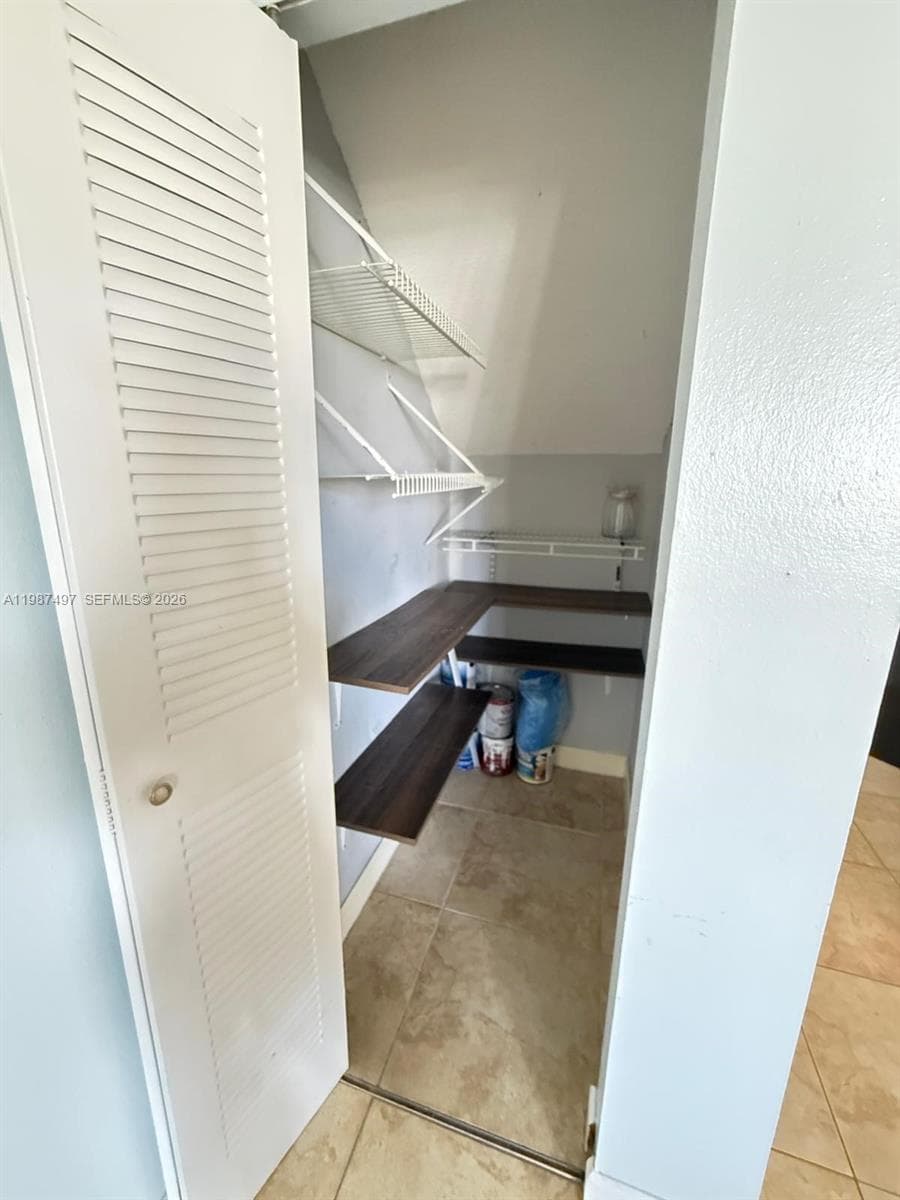6045 NW 186th St # 115, Hialeah FL 33015 — 15