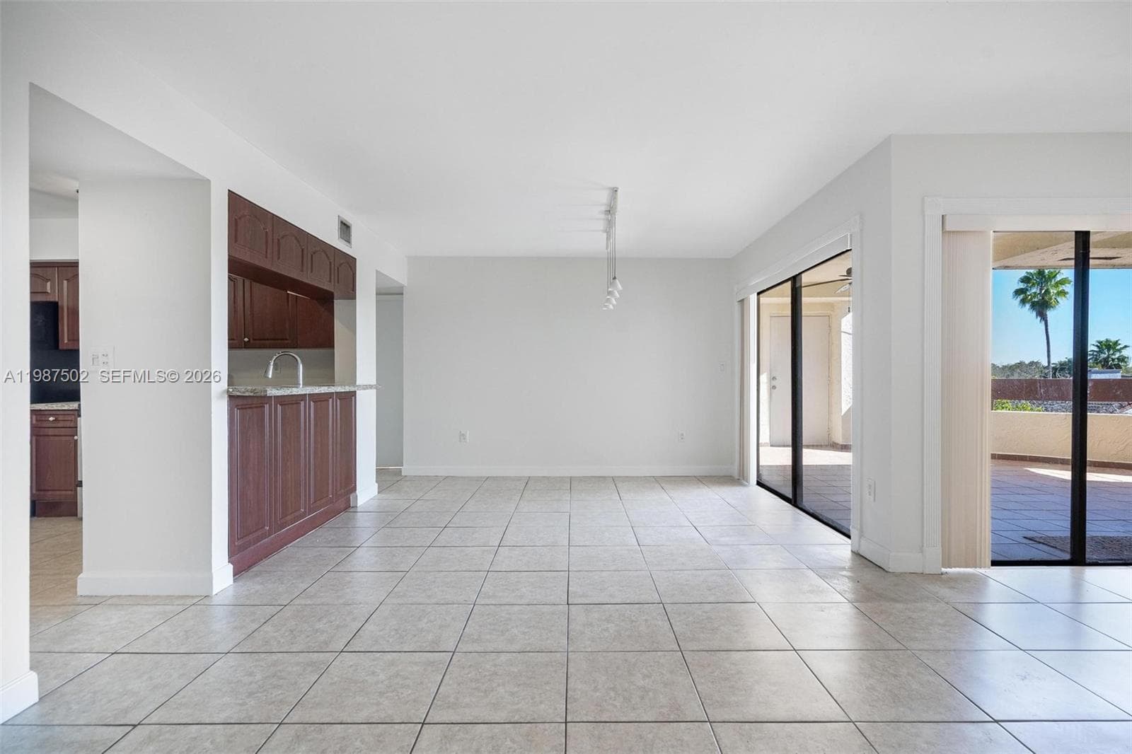 9040 SW 125th Ave # D408, Miami FL 33186 — 18
