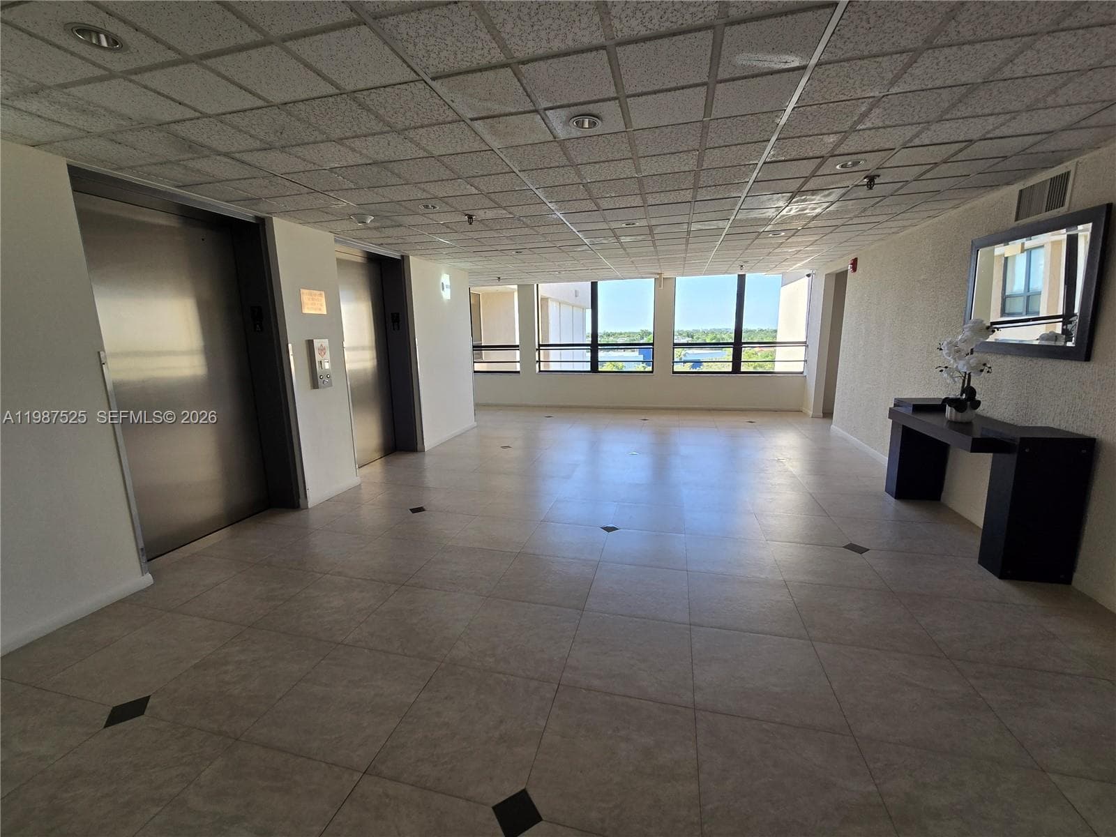 900 NE 195th St # 709, Miami FL 33179 — 25