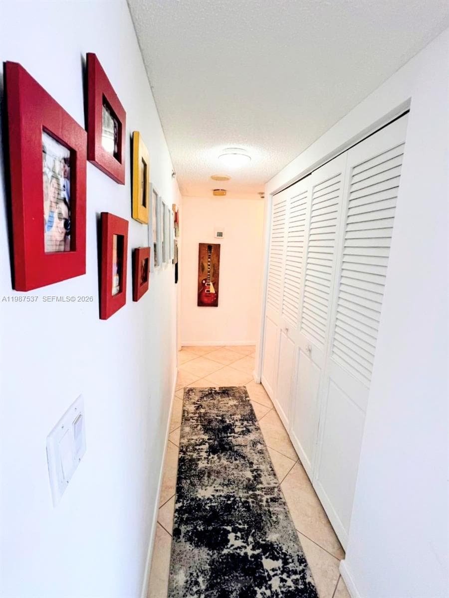 300 Bayview Dr # 915, Sunny Isles Beach FL 33160 — 21