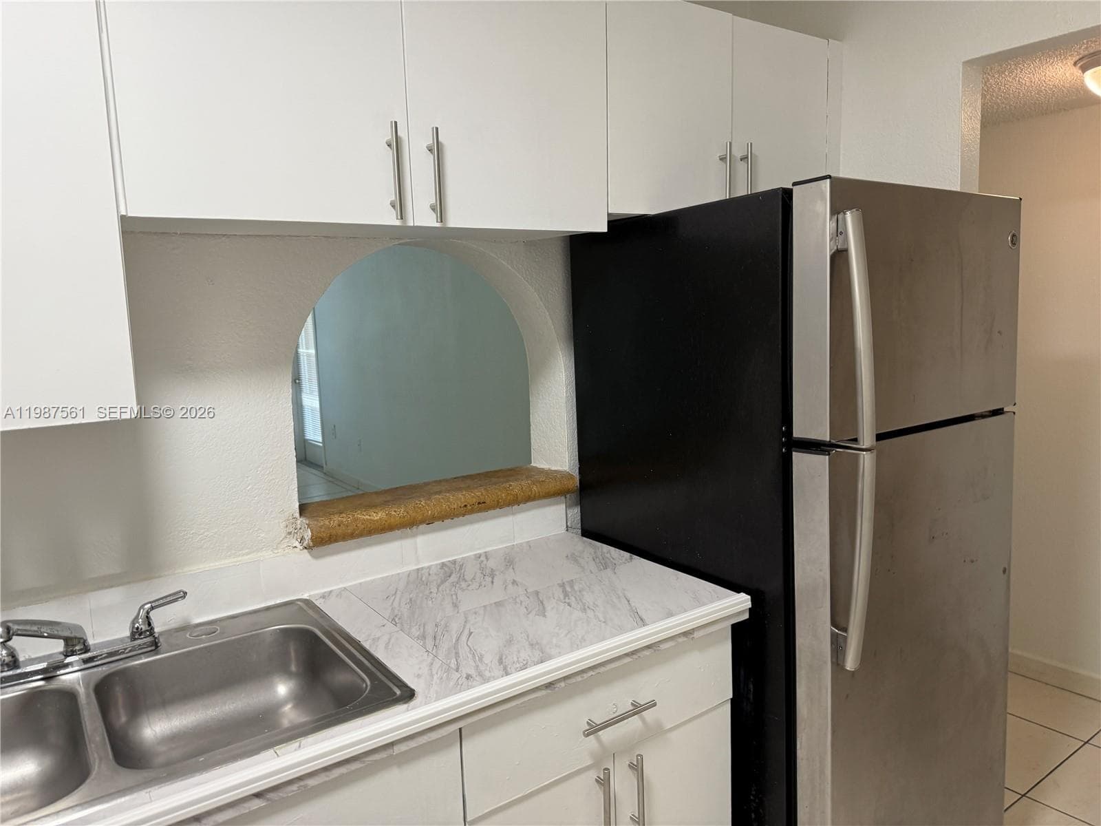 5755 W 20th Ave # 201, Hialeah FL 33012 — 3