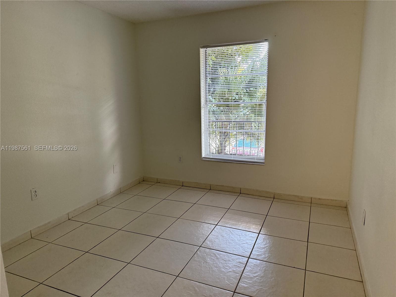 5755 W 20th Ave # 201, Hialeah FL 33012 — 5