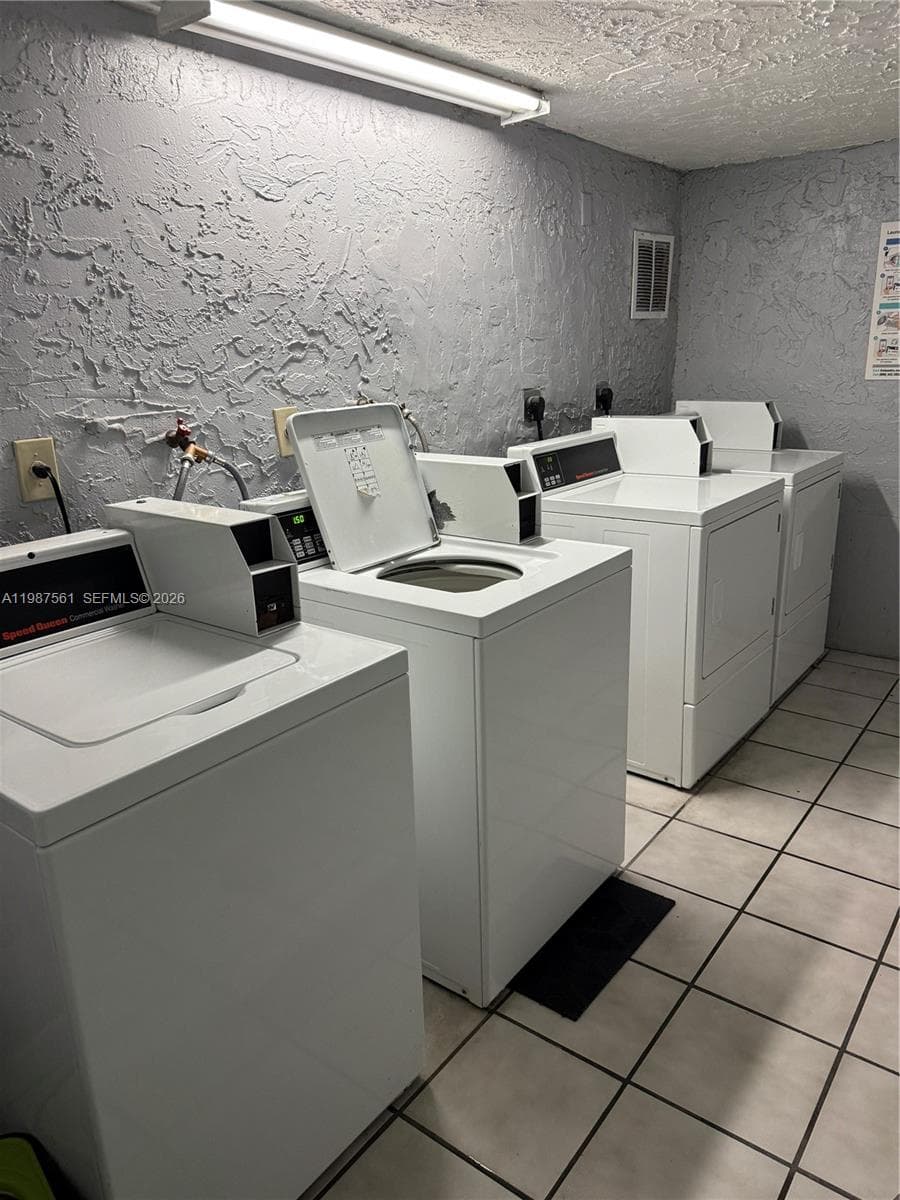 5755 W 20th Ave # 201, Hialeah FL 33012 — 18