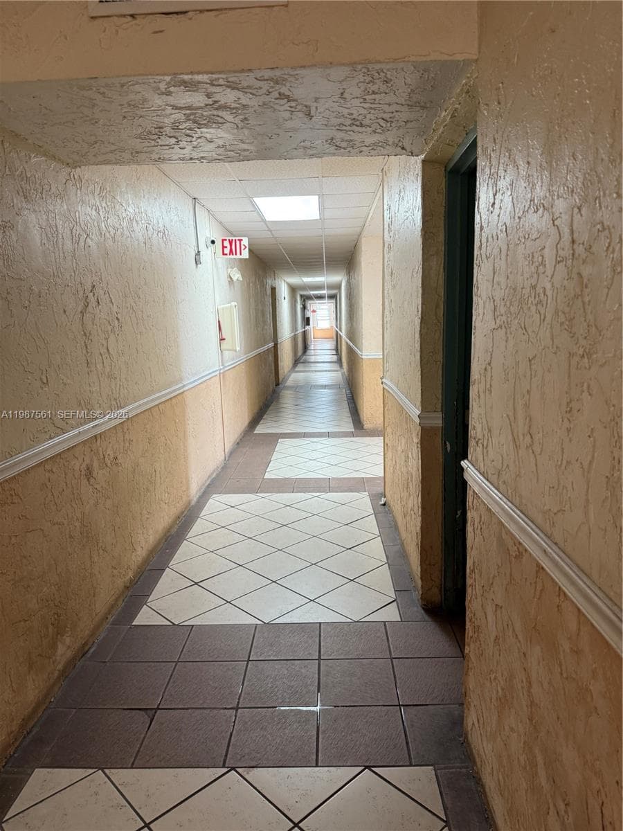 5755 W 20th Ave # 201, Hialeah FL 33012 — 21