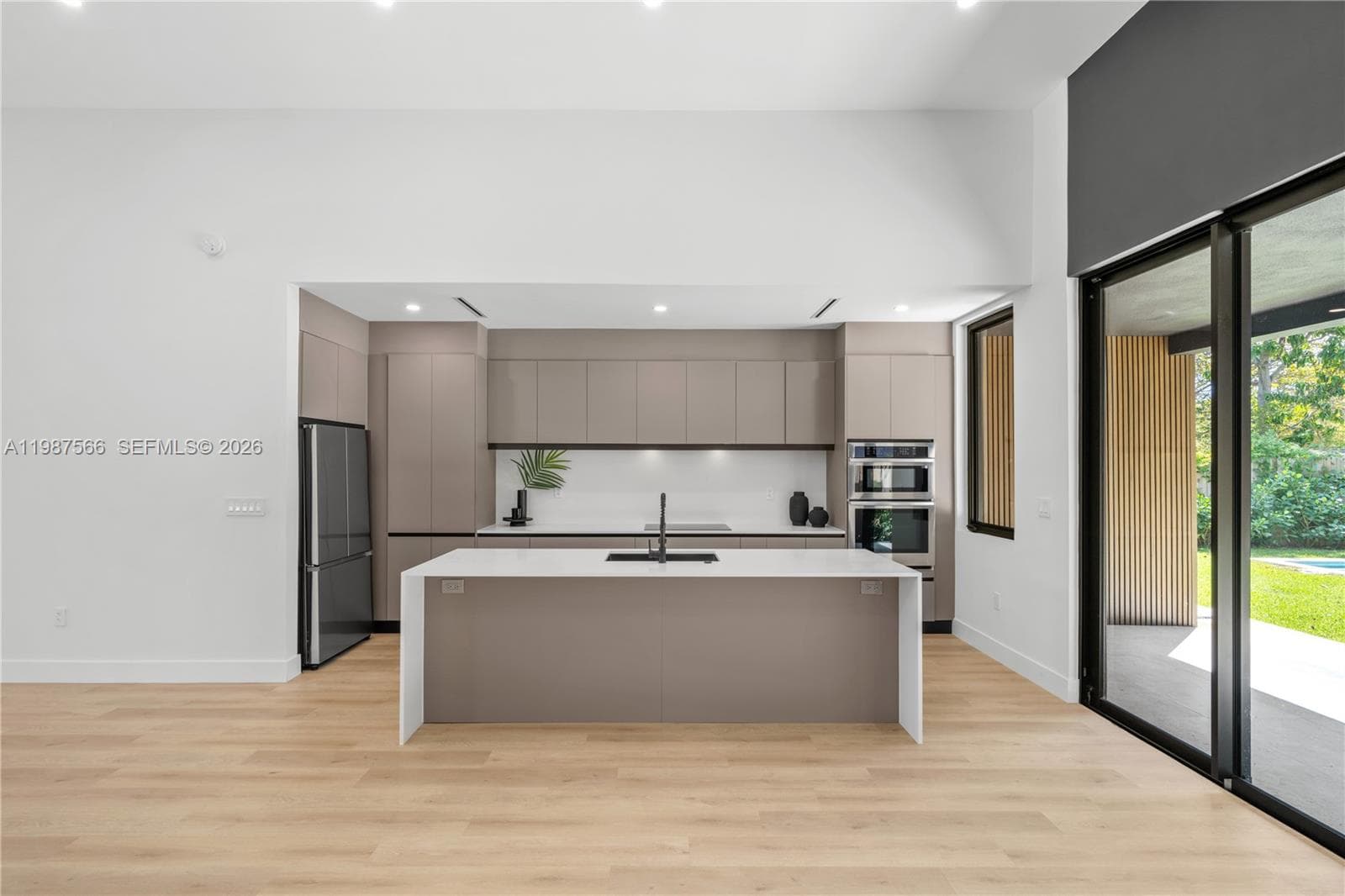 412 NW 47th St, Miami FL 33127 — 13
