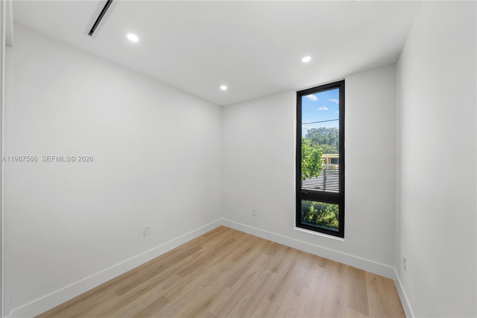 412 NW 47th St, Miami FL 33127 — 36