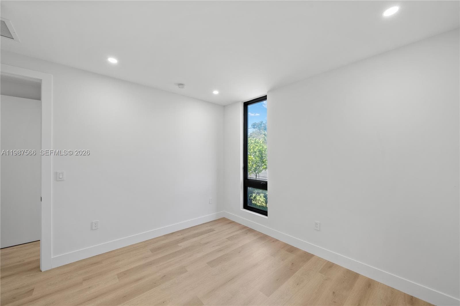 412 NW 47th St, Miami FL 33127 — 34