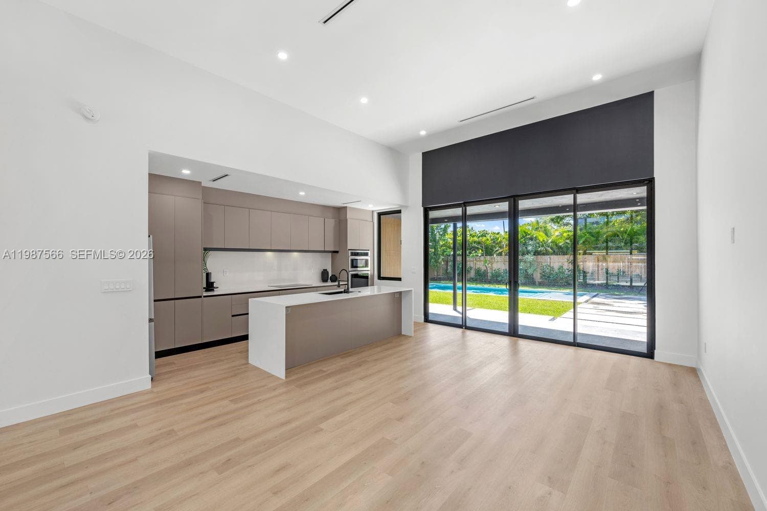 412 NW 47th St, Miami FL 33127 — 11