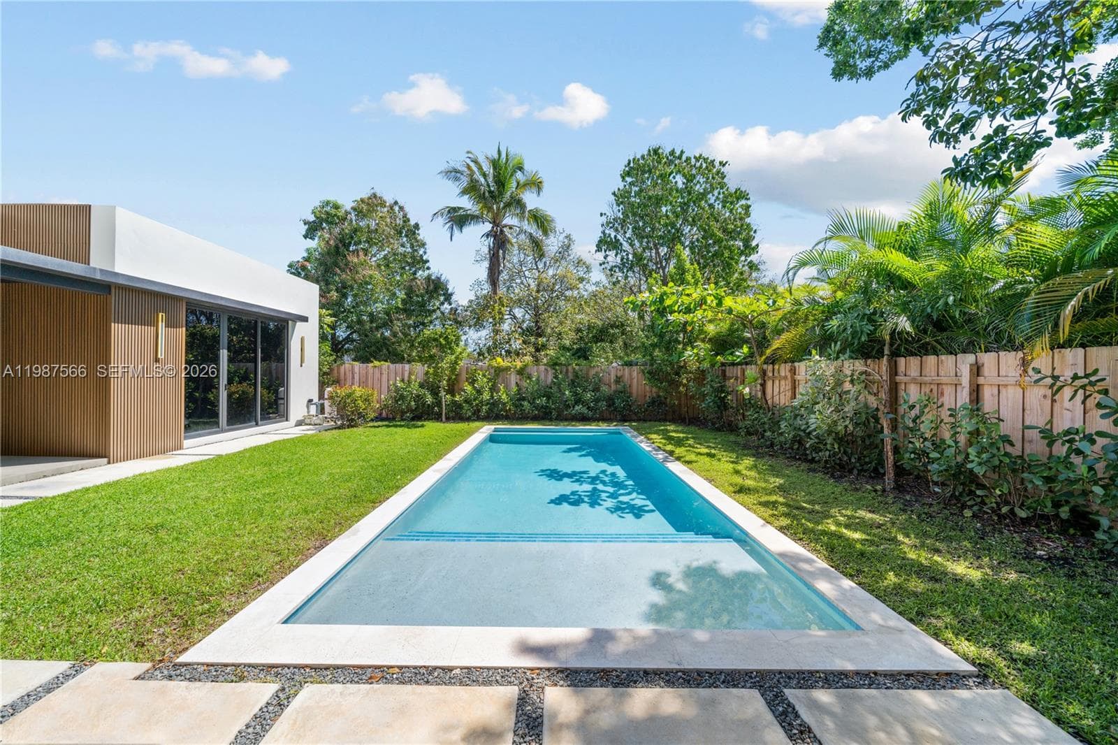 412 NW 47th St, Miami FL 33127 — 44