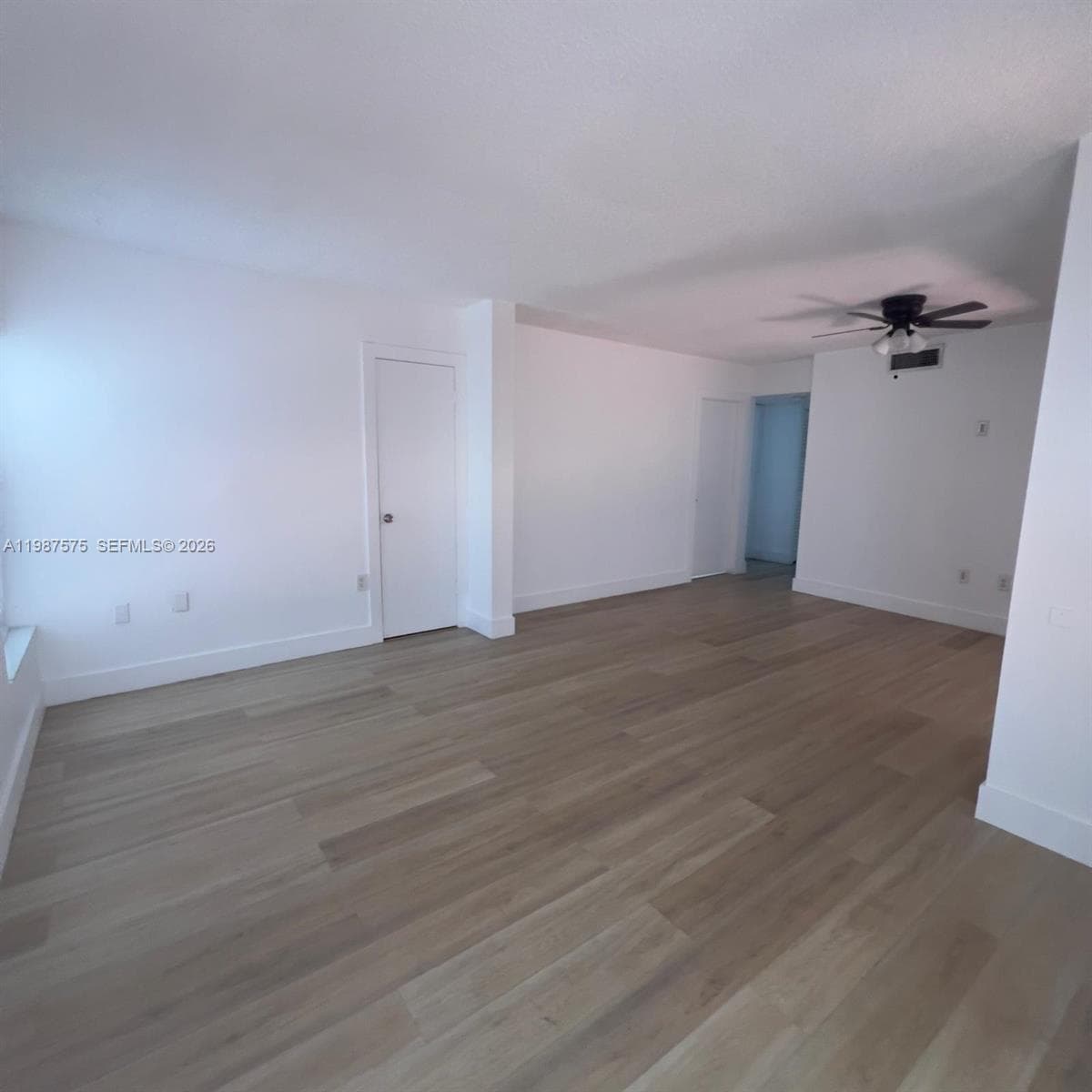 10550 NW 7th Ter # B7, Miami FL 33172 — 10