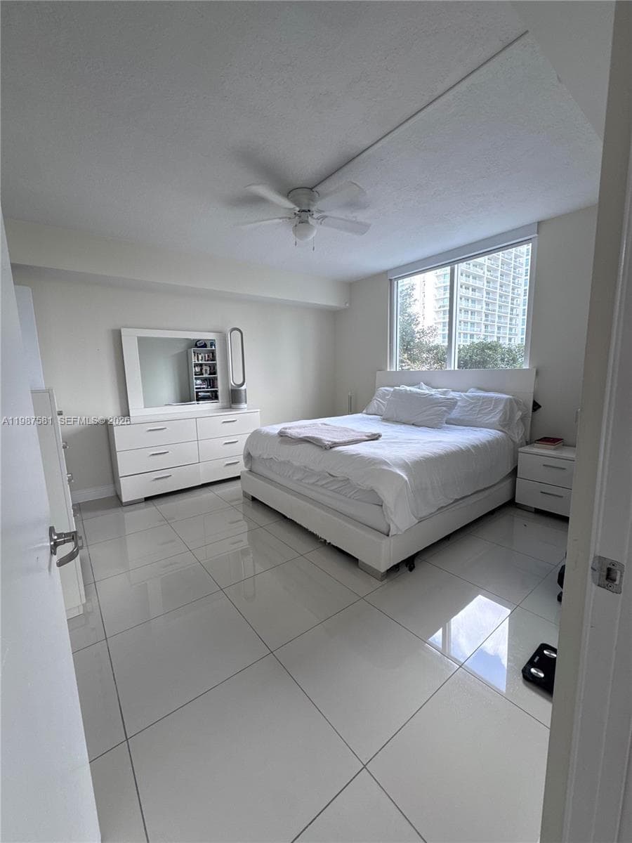 1861 NW S River Dr # 705, Miami FL 33125 — 6