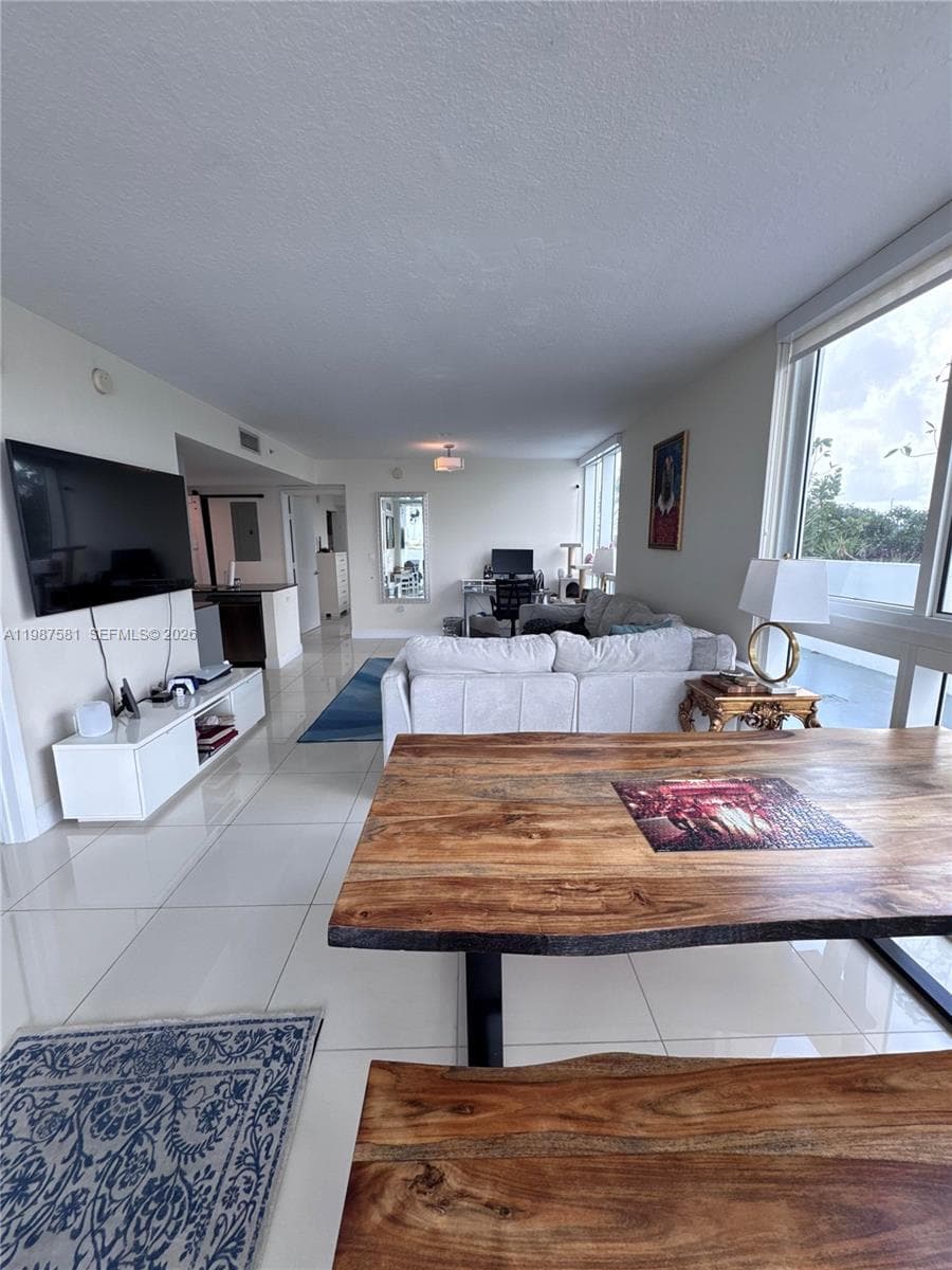 1861 NW S River Dr # 705, Miami FL 33125 — 14