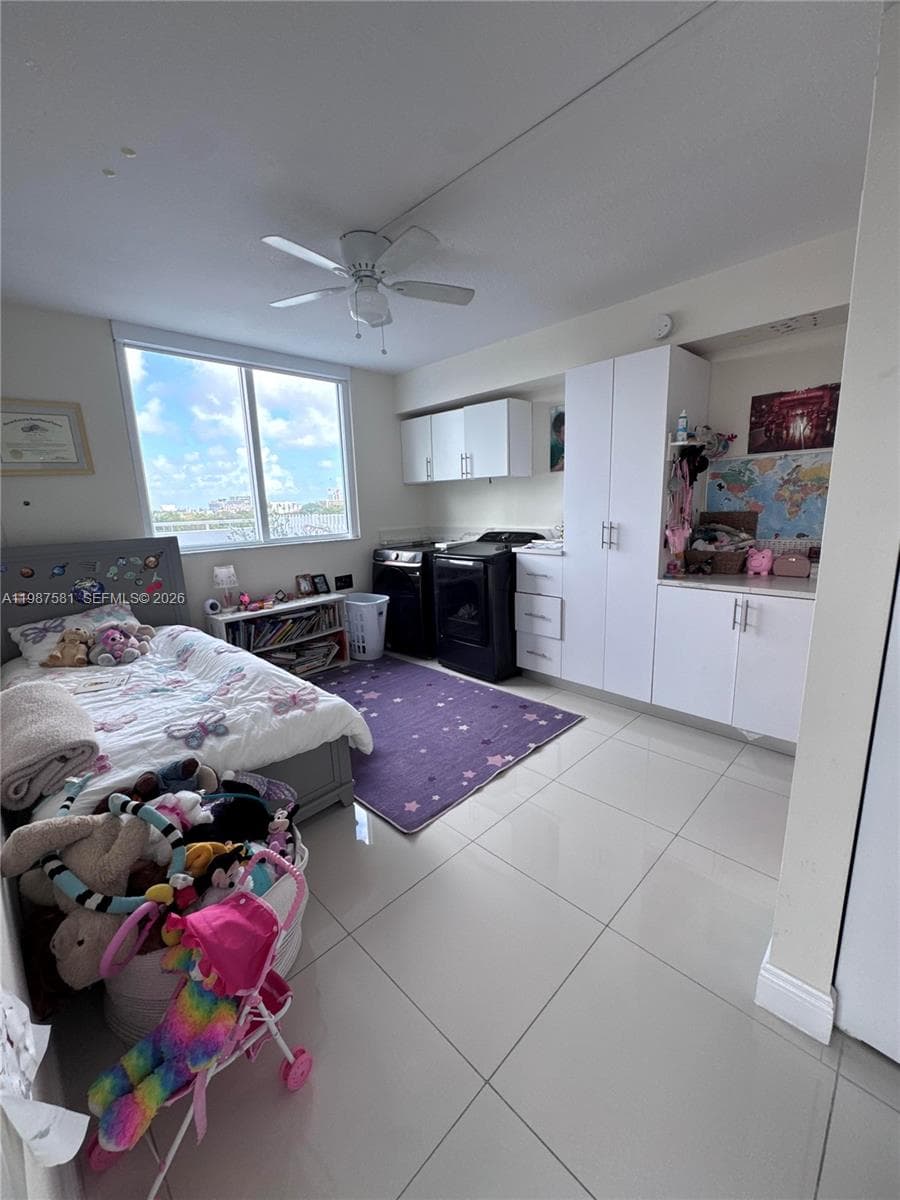 1861 NW S River Dr # 705, Miami FL 33125 — 18