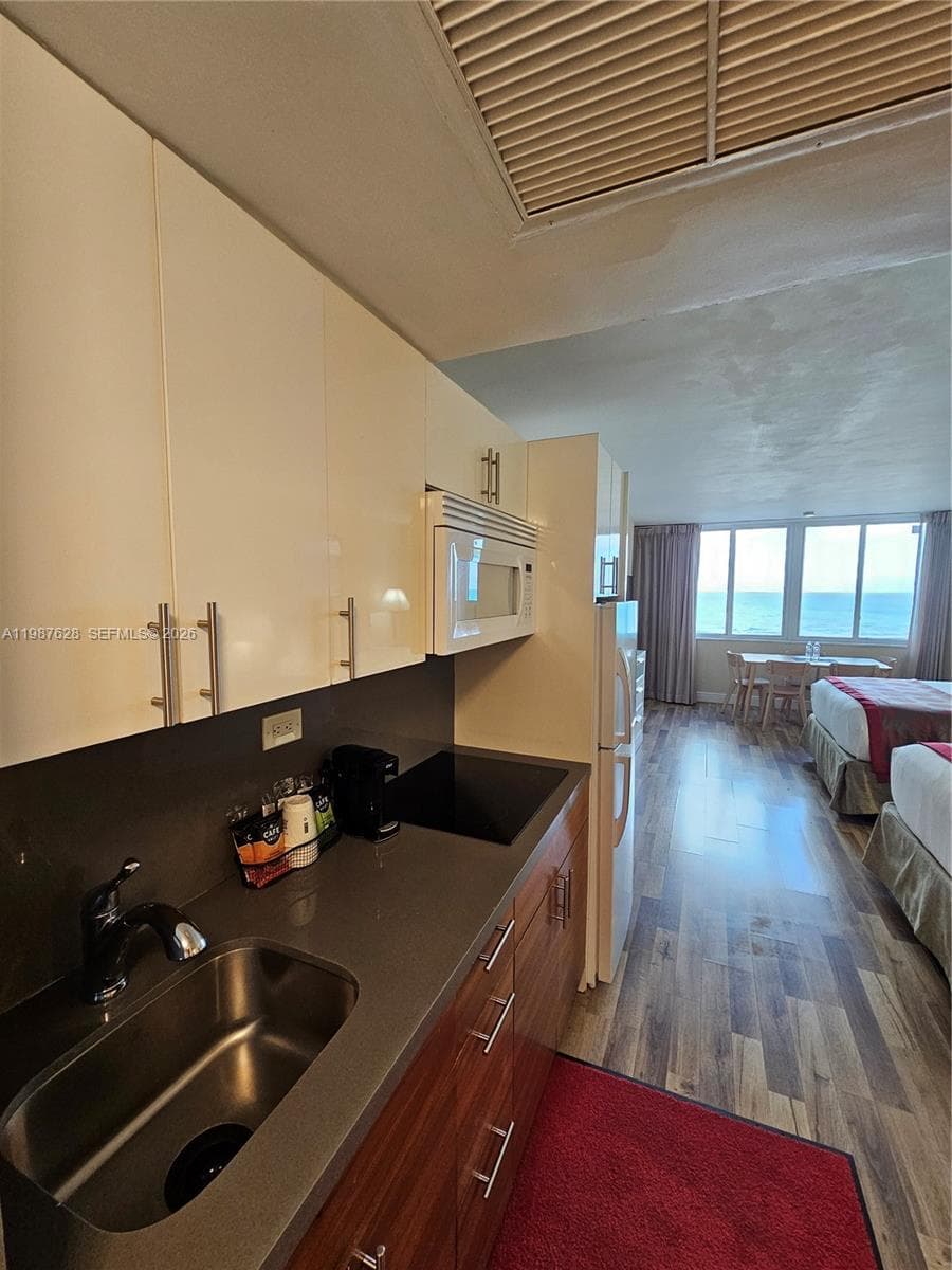 19201 Collins Ave # 348, Sunny Isles Beach FL 33160 — 4