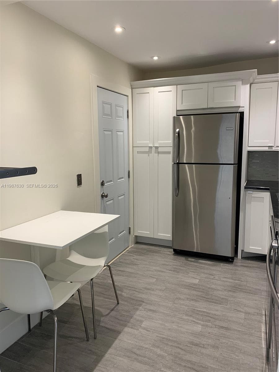 1200 Mariposa Ave # E104, Coral Gables FL 33146 — 7