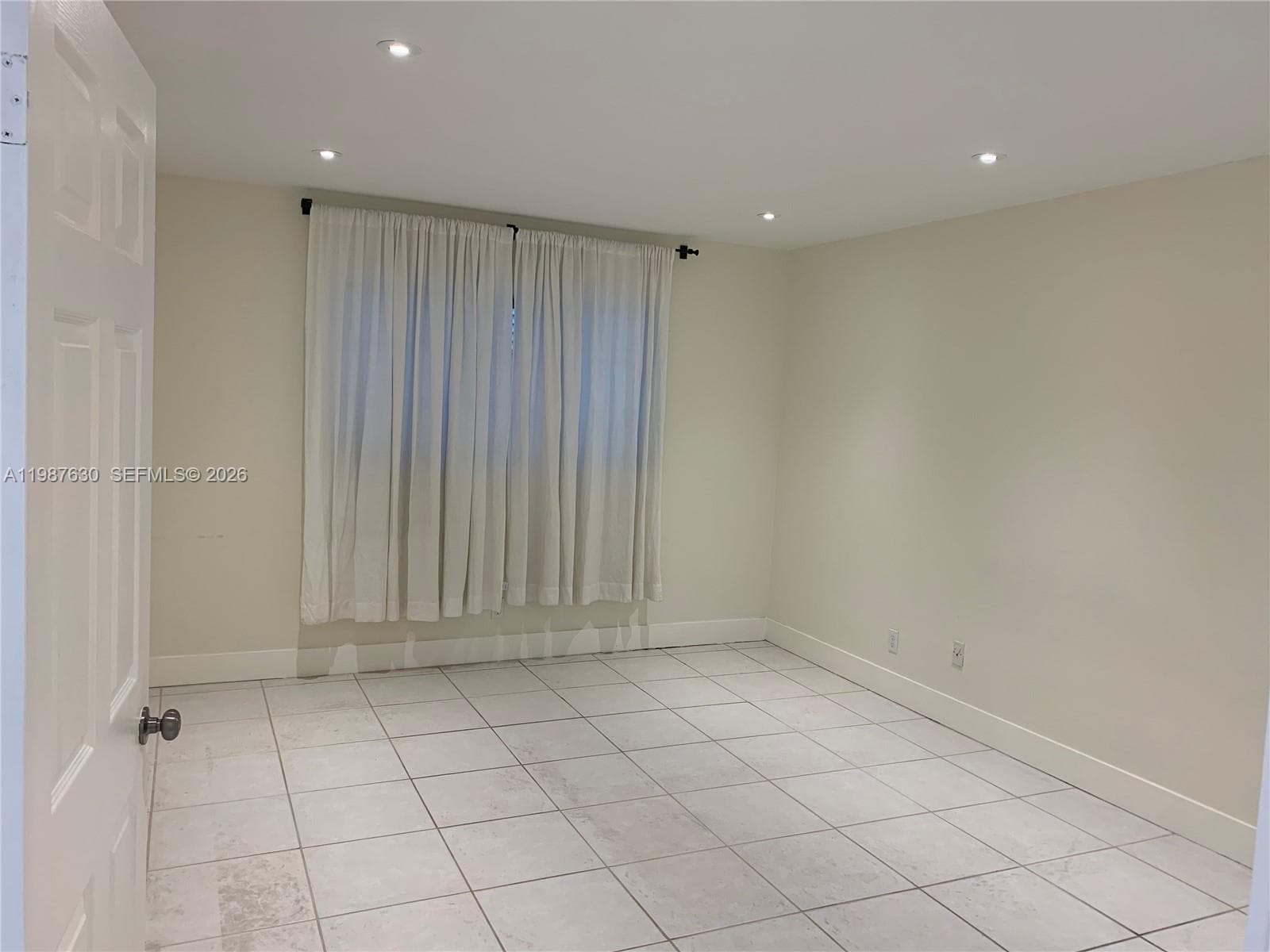 1200 Mariposa Ave # E104, Coral Gables FL 33146 — 14