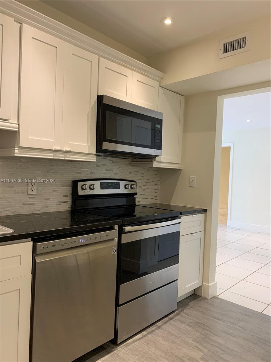 1200 Mariposa Ave # E104, Coral Gables FL 33146 — 8