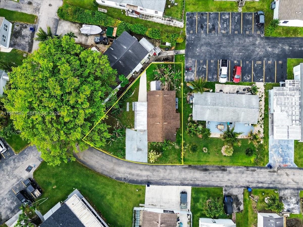 35250 SW 177th Ct, Homestead FL 33034 — 2