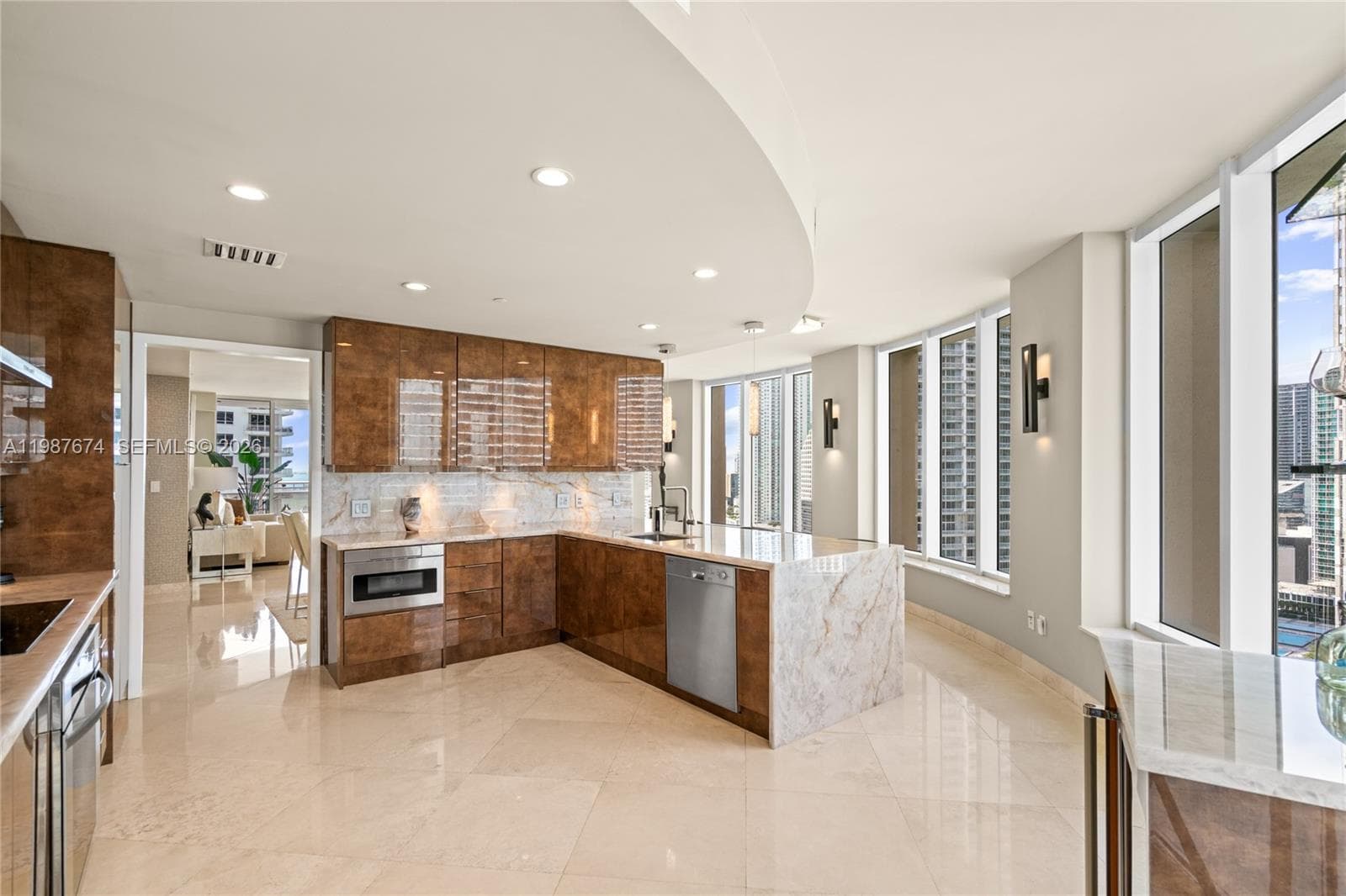901 Brickell Key Blvd # 2804, Miami FL 33131 — 91