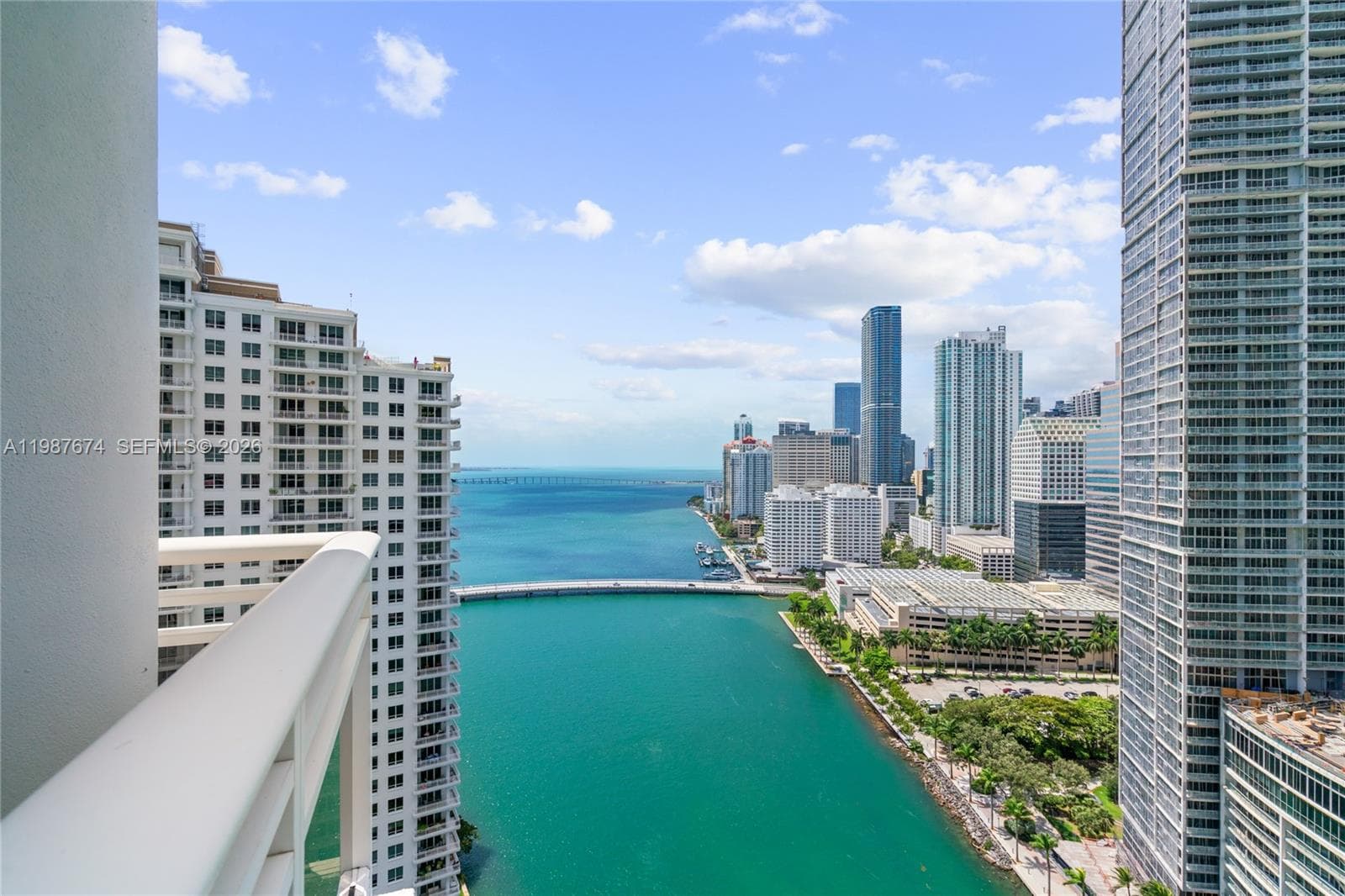 901 Brickell Key Blvd # 2804, Miami FL 33131 — 81