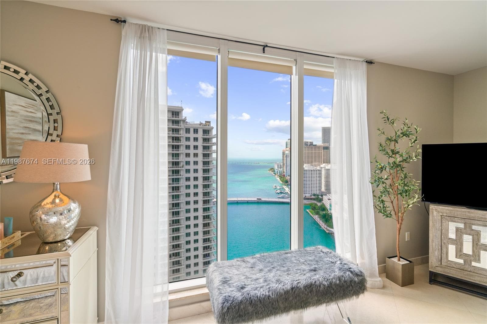 901 Brickell Key Blvd # 2804, Miami FL 33131 — 21