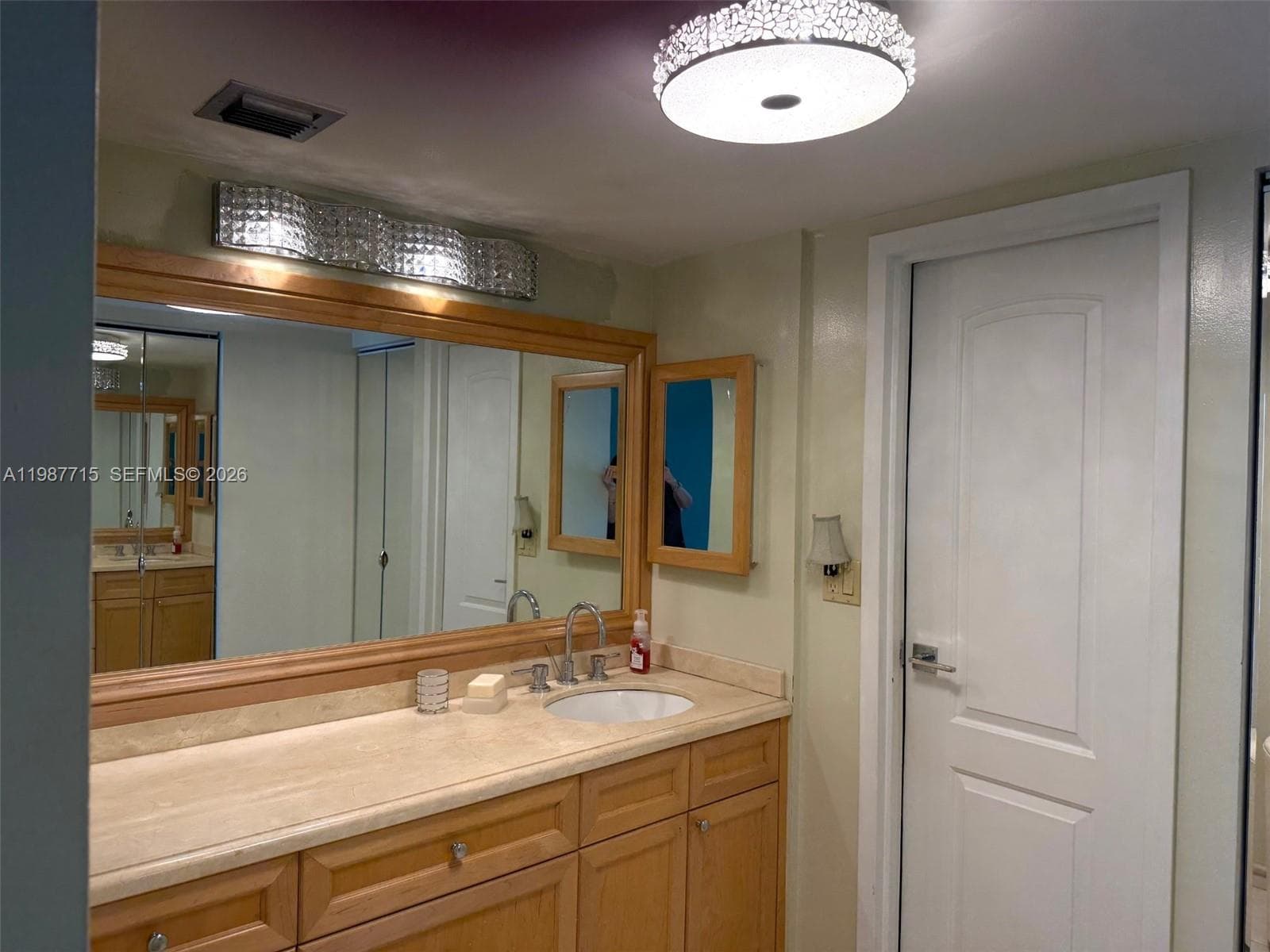 100 Bayview Dr # 528, Sunny Isles Beach FL 33160 — 10