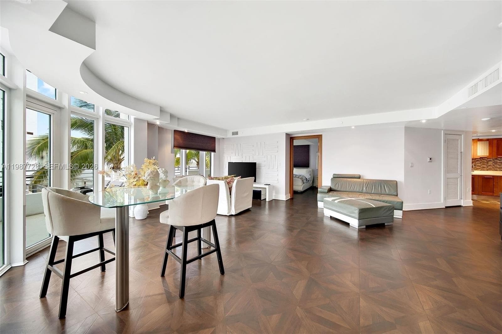 448 Ocean Dr # 302, Miami Beach FL 33139 — 5
