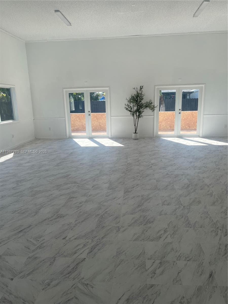 20700 SW 122nd Ave, Miami FL 33177 — 15