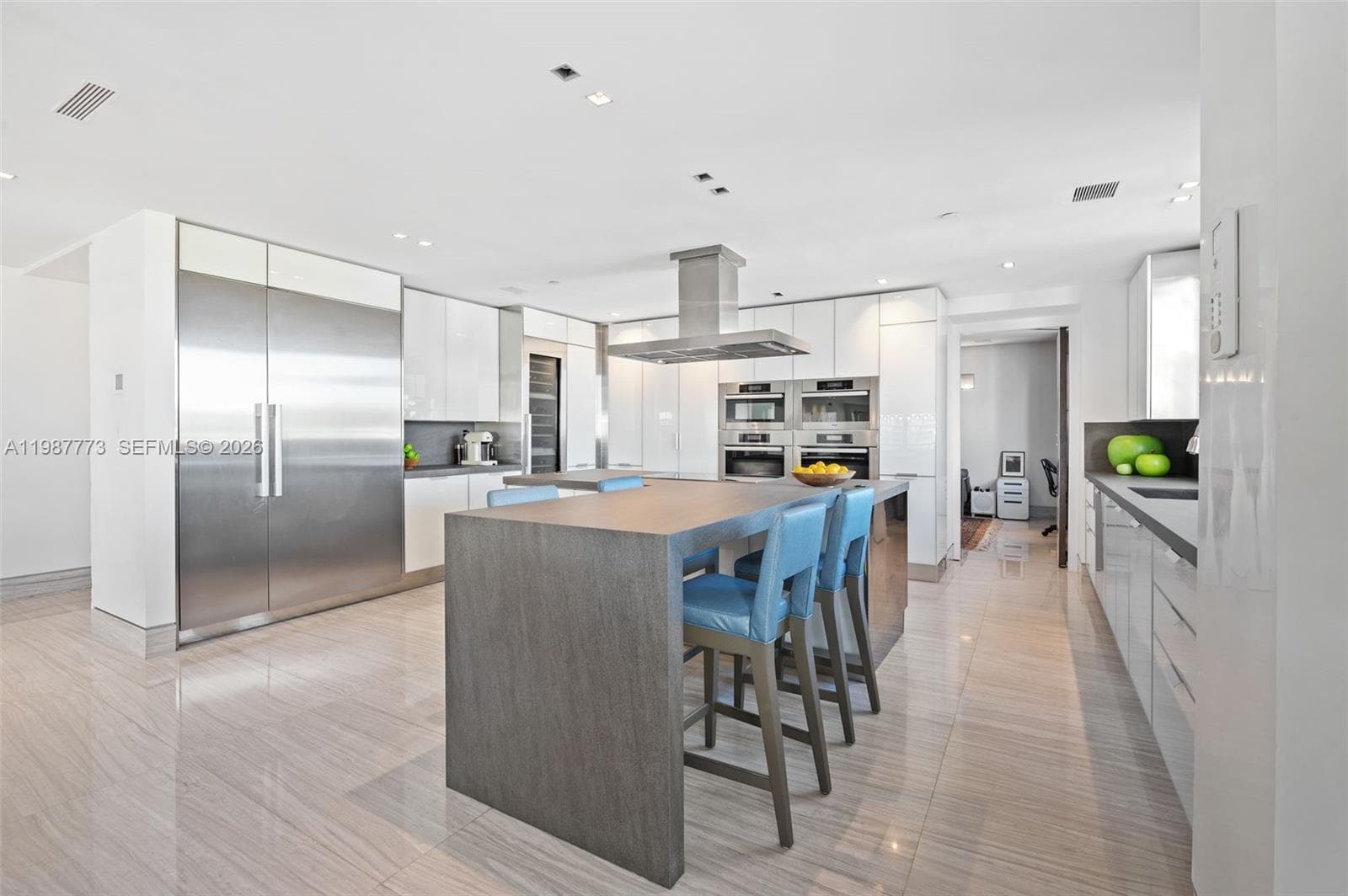 3535 Hiawatha Ave # 502, Miami FL 33133 — 10