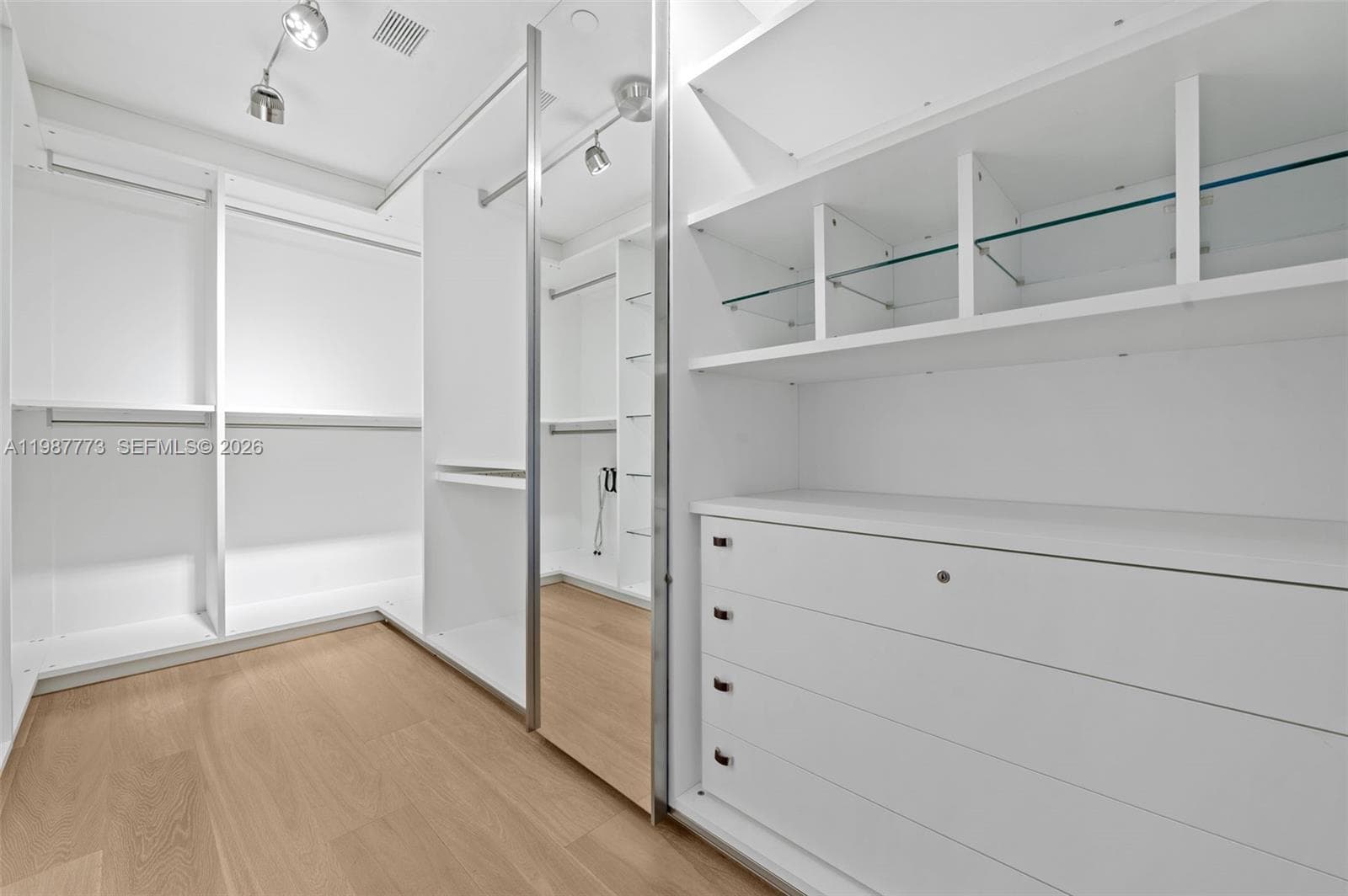 3535 Hiawatha Ave # 502, Miami FL 33133 — 19