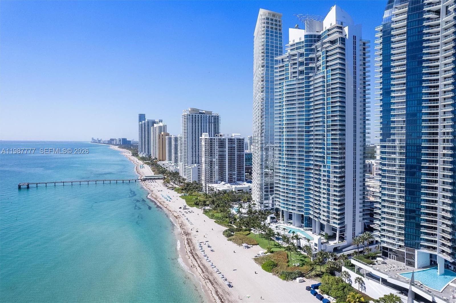 17001 Collins Ave # 2702, Sunny Isles Beach FL 33160 — 32