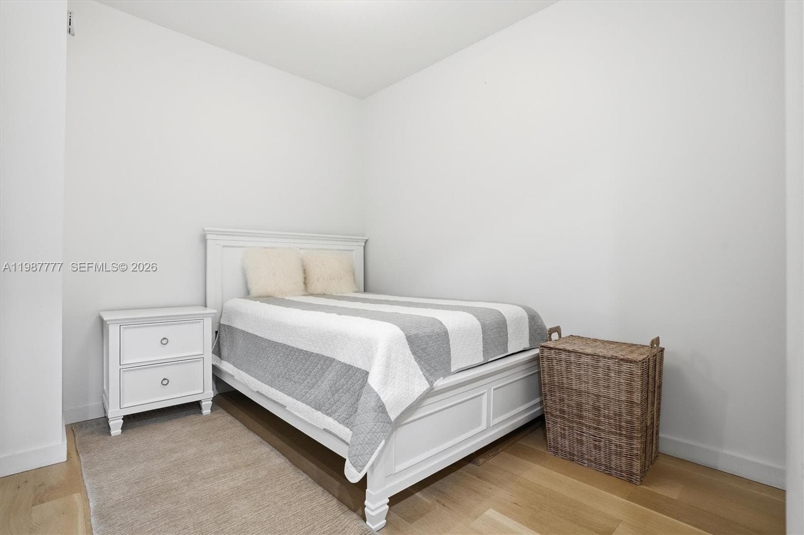 17001 Collins Ave # 2702, Sunny Isles Beach FL 33160 — 21