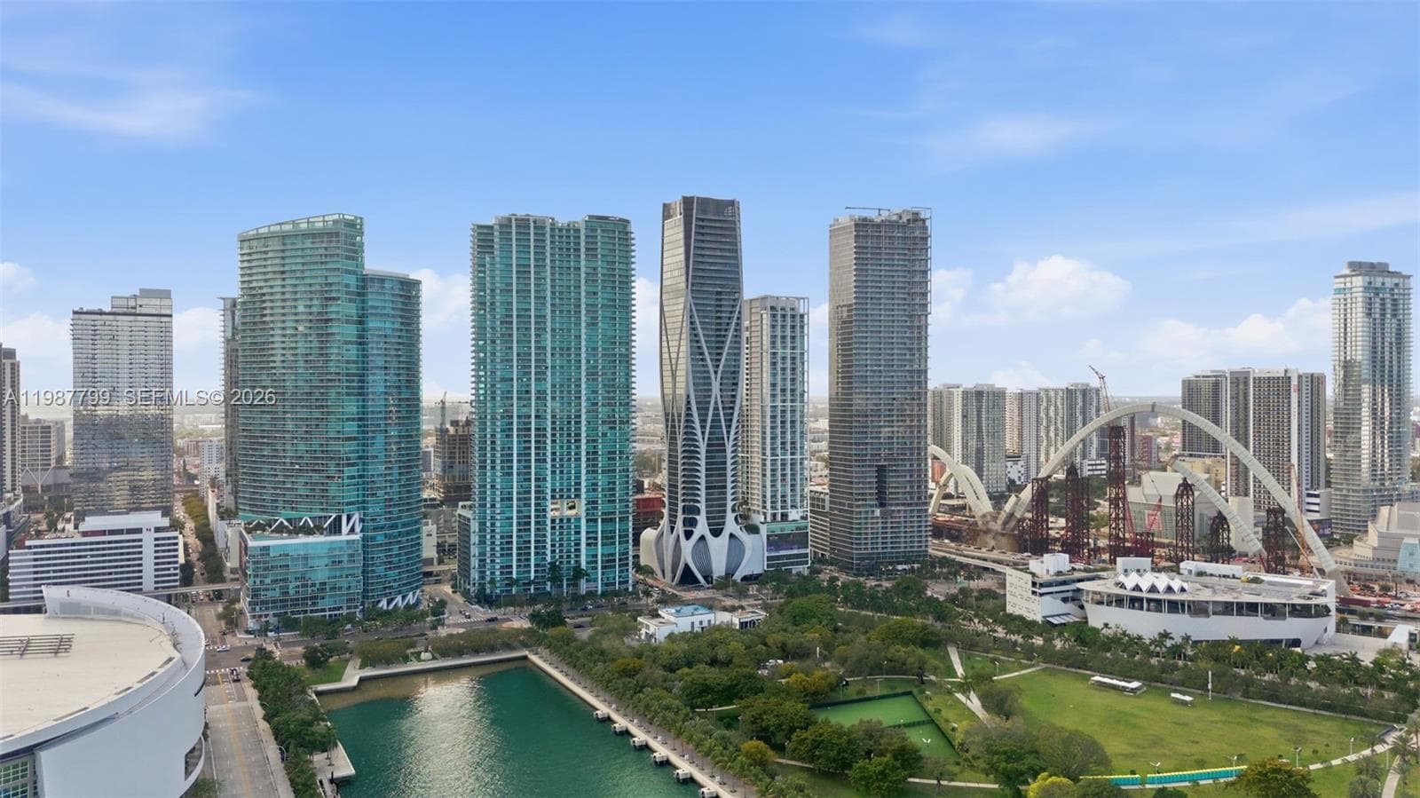 900 Biscayne Blvd # 4308, Miami FL 33132 — 32