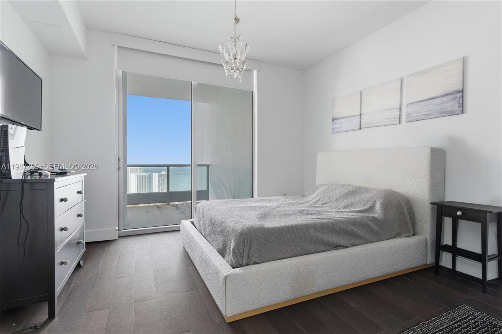900 Biscayne Blvd # 4308, Miami FL 33132 — 25