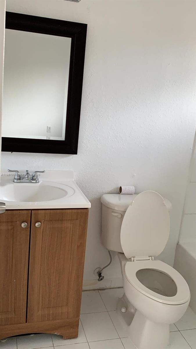7905 NW 8 ST # 8A, Miami FL 33126 — 17