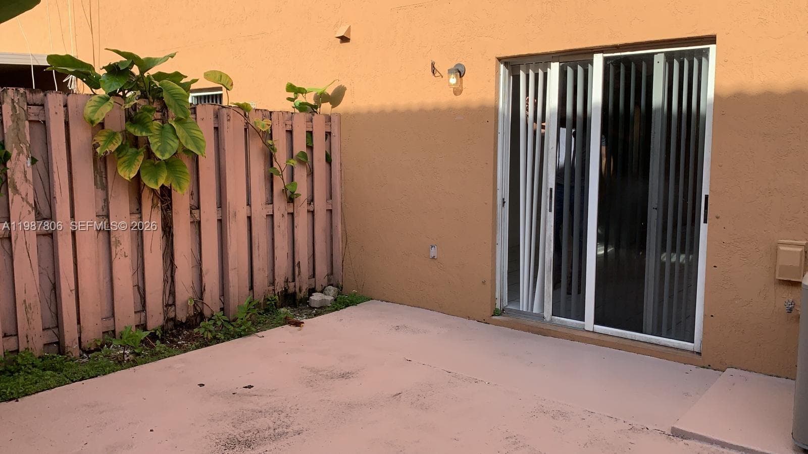 7905 NW 8 ST # 8A, Miami FL 33126 — 24